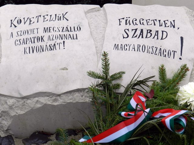 56-ra emlékeztünk 01